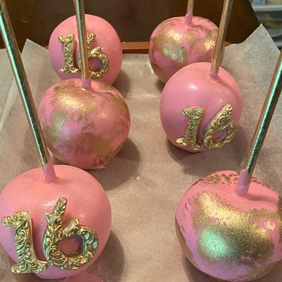 6 Chocolate Apples 