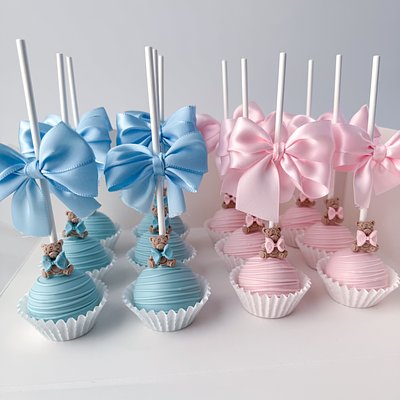 1 Dozen Cake Pops 