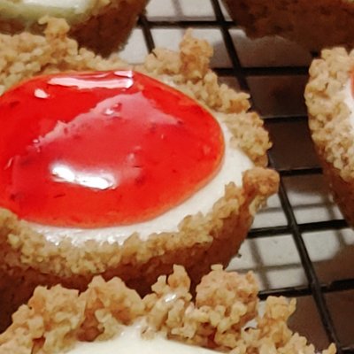 Mini Cheesecake Bites Strawberry Topping
