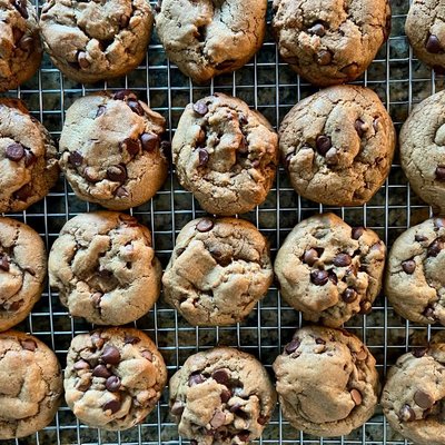 Chocolate Chip Cookies (4)