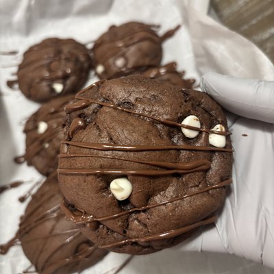 Double Chocolate Chip Cookie 
