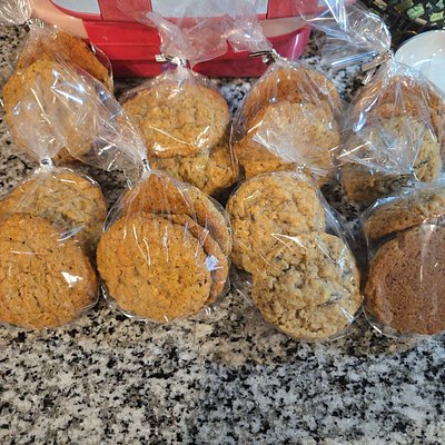 Oatmeal Raisin Cookies