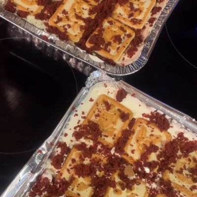  Red Velvet Banana Cheesecake Bowl