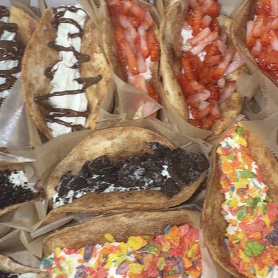 Cheesecake Tacos