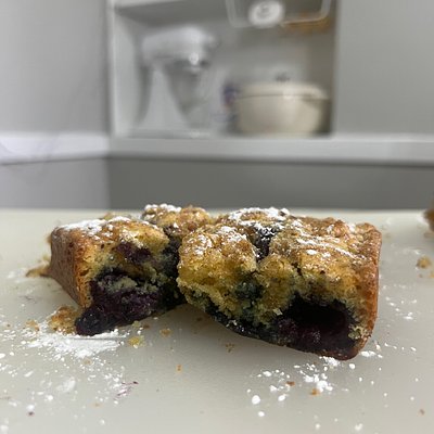 Blueberry Crumb Cake