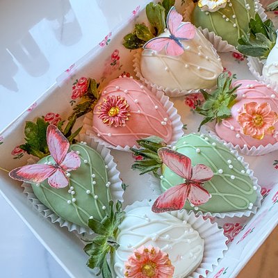 Chocolate covered strawberries