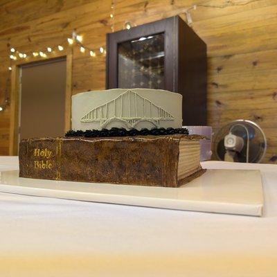 Grooms Cake