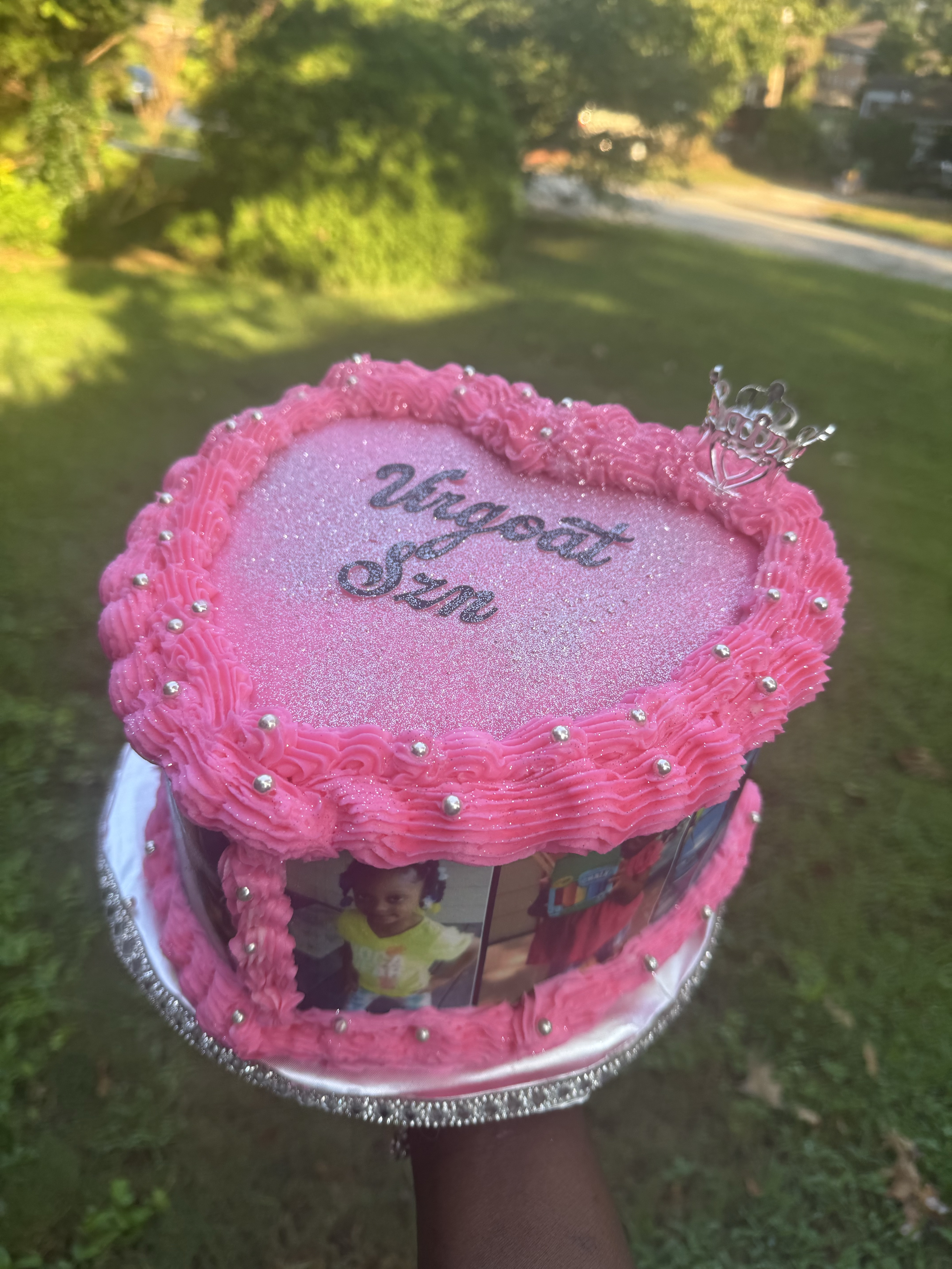 8 Inch Heart Cake
