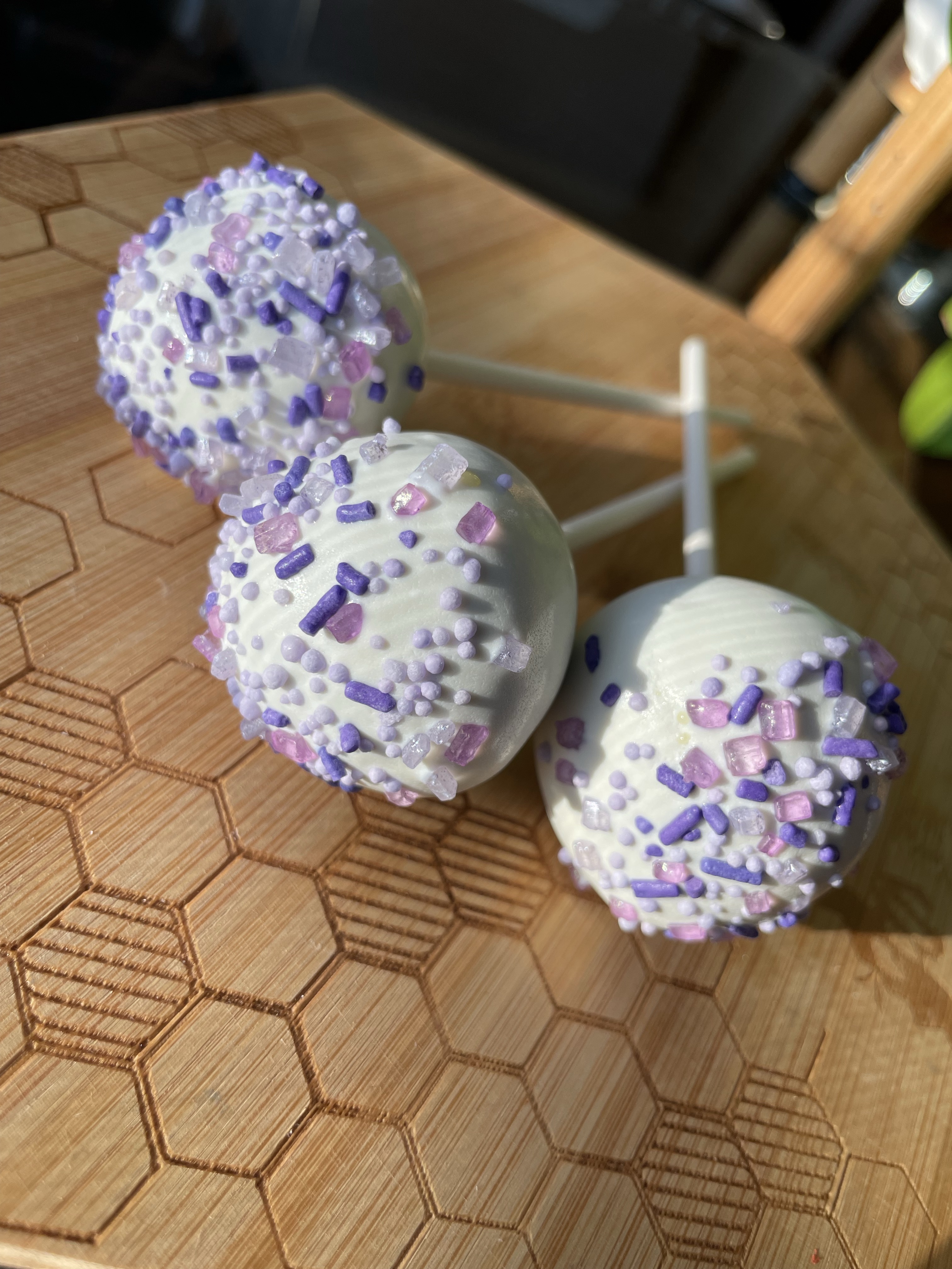 Signature Dozen ~ Cake Pops