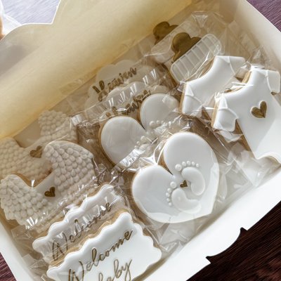 Hand Painted Metallics Per Dozen