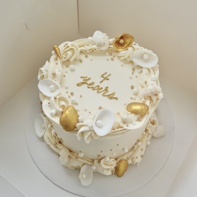 6” Round Cake