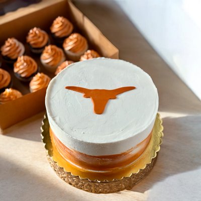 Custom Cakes