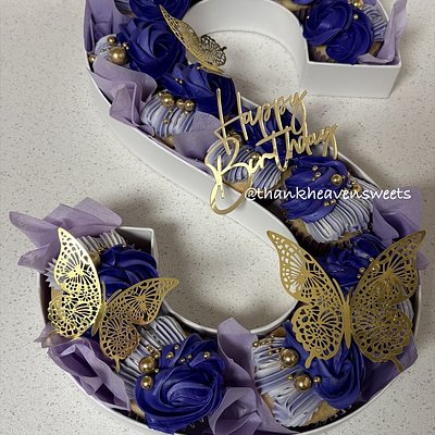 Dozen Cupcakes (Custom)