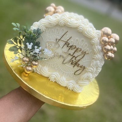 Stand Up Cake