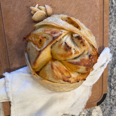 Garlic And cheese Sourdough 