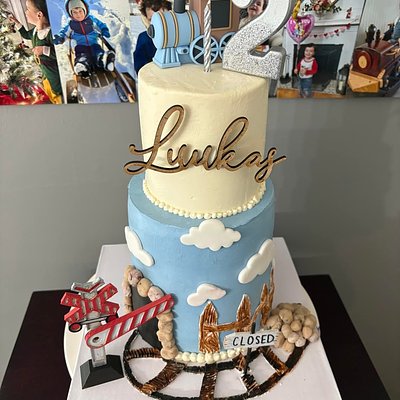 Custom Cakes