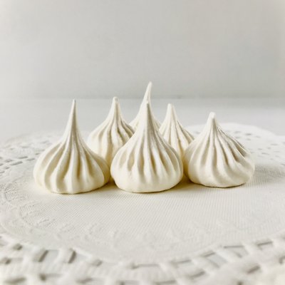 Vanilla Meringue bites Tub 50 pieces GLUTEN FREE/DAIRY FREE
