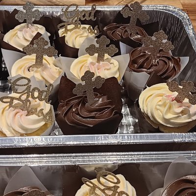 Baptism  Cupcakes 