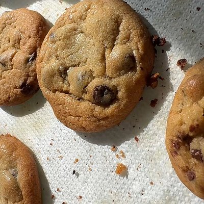 Chocolate Chip Cookie