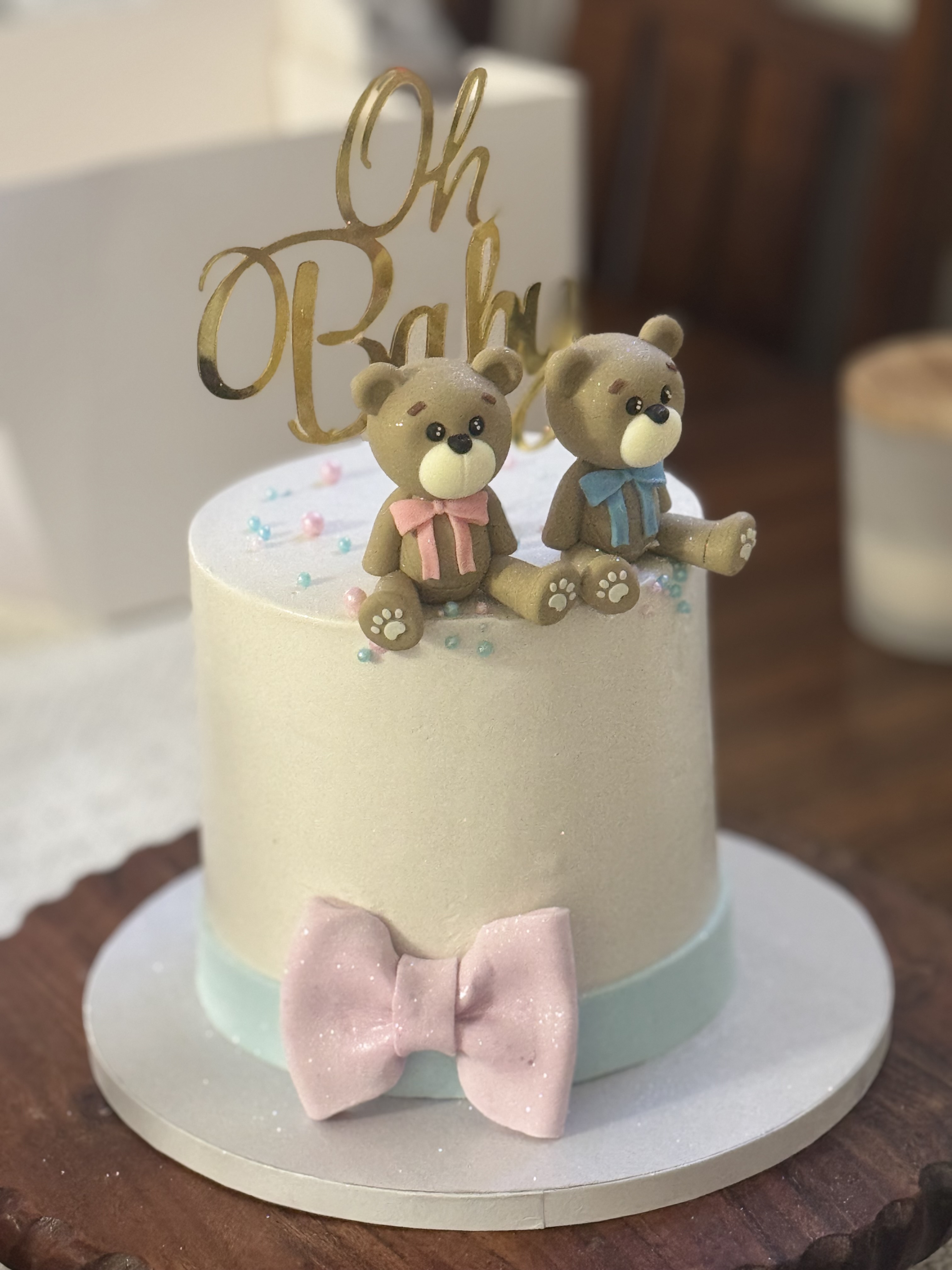 Custom Round Cakes