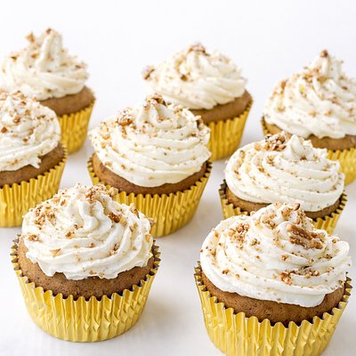 Hummingbird Cupcakes