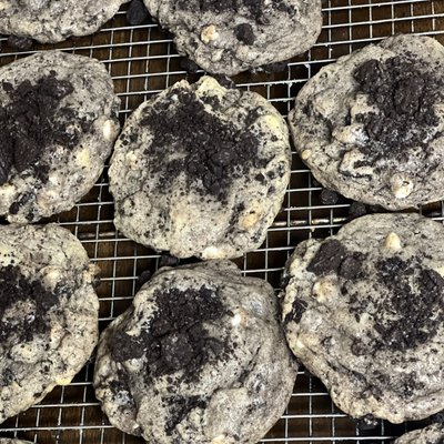 Cookies & Cream Cookies 1/2 Dozen