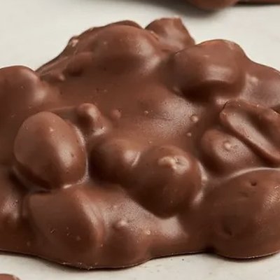 Peanut Clusters