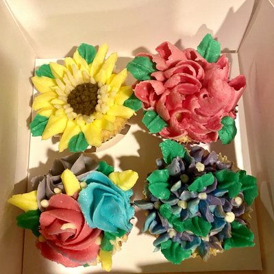 Cupcakes -4 Count