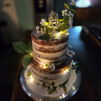 Two Tier Bare-Naked Wedding Cake 6”, 8”