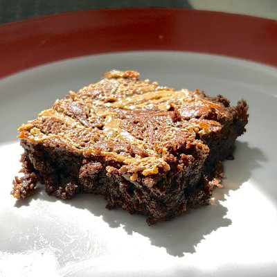 Peanut Butter Swirl Fudgy Brownies | Single Packs