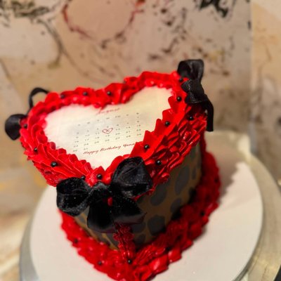 6 Inch Heart Cake