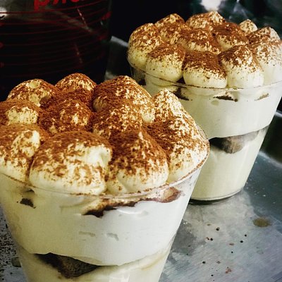 Tiramisu cups