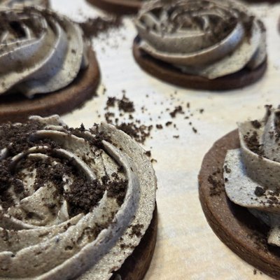 Cookies & Cream Delights