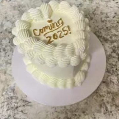 4 Inch Cake