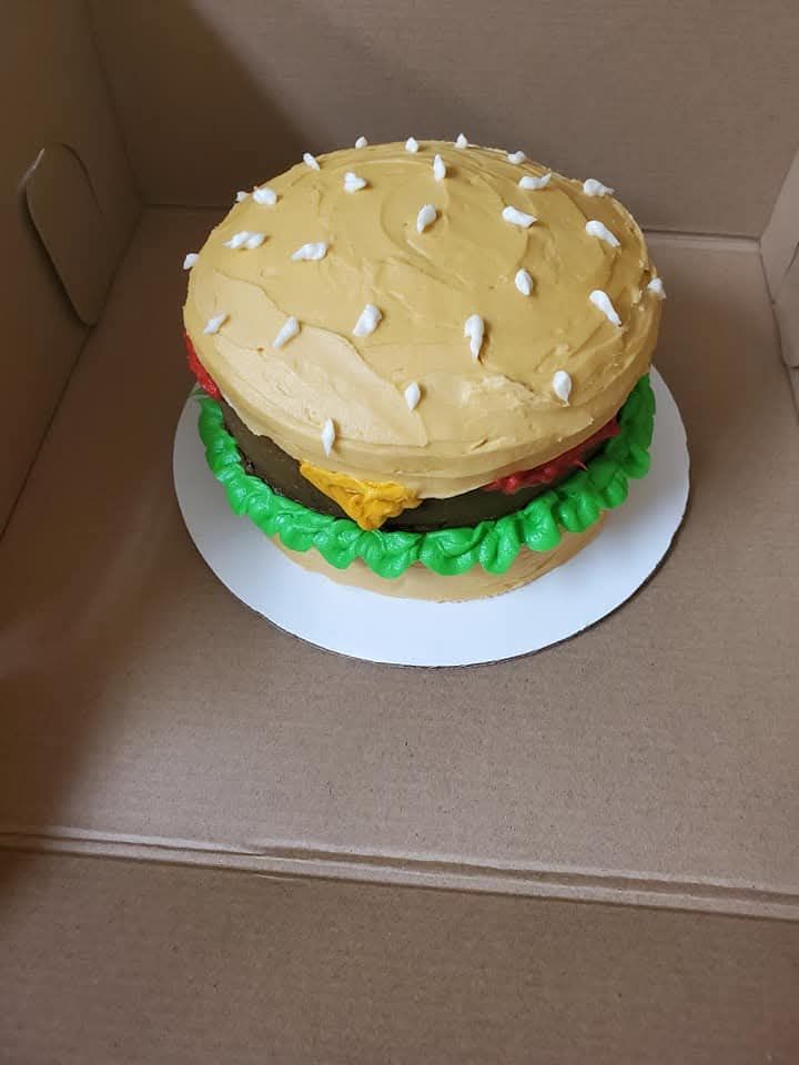 Buttercream 6" Cake- 3 Layer