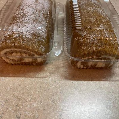 Pumpkin Roll With Pumpkin Spice Cream Cheese 
