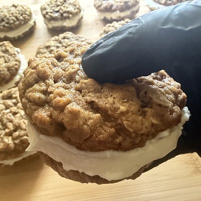 Sourdough Oatmeal Cream Pies (6)