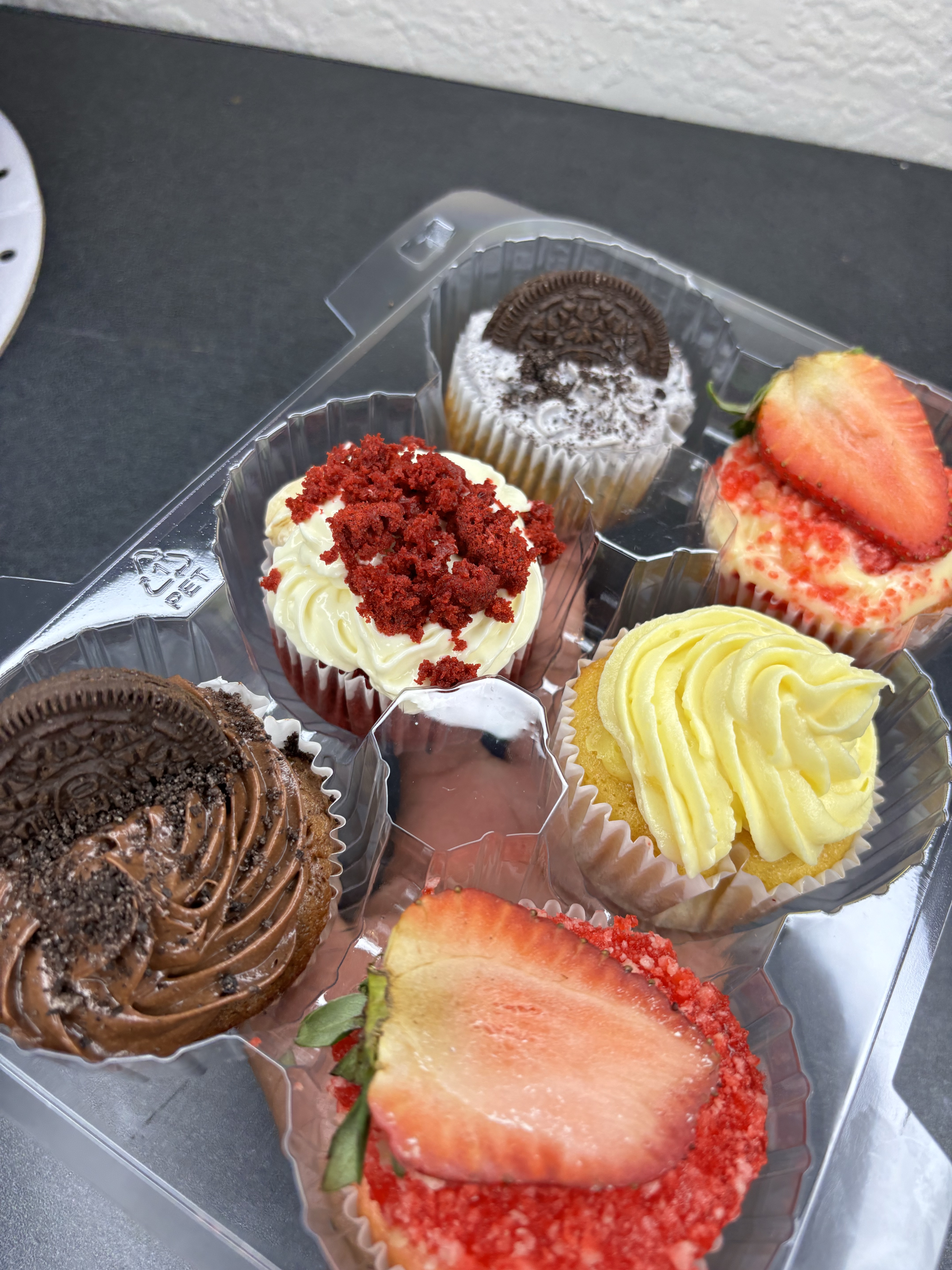 Cupcakes(Half Dozen)