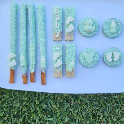 Dipped Pretzels 