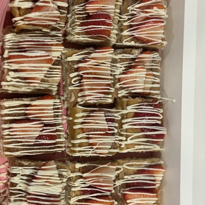 Churro Cheesecake Bites 