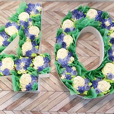 Custom Cupcake Number Boxes 