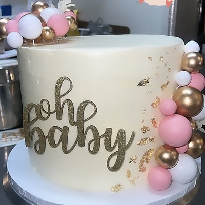 9in Custom Round Cake