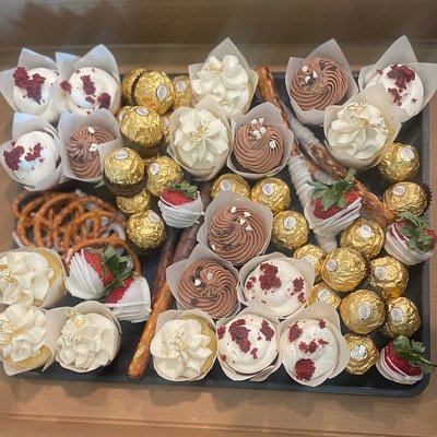 Dessert Charcuterie (Party Box)