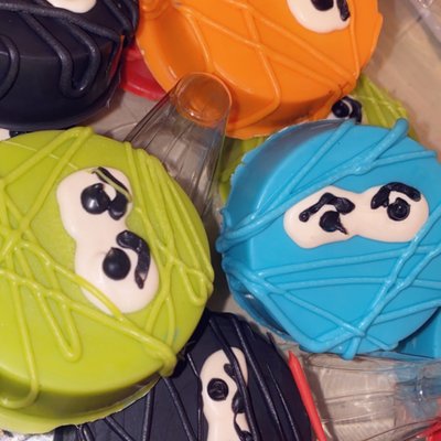 Dipped Oreos
