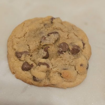 1 Dozen Chocolate Chip Cookies