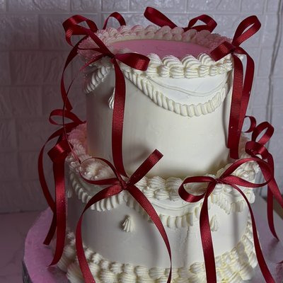 Two Tier Cake 