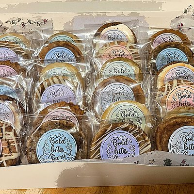 4 Flavor Variety Dozen 