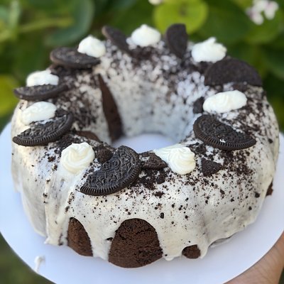 Cookies & Cream Bundt Cake