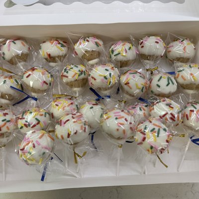 Cake Pops - 12