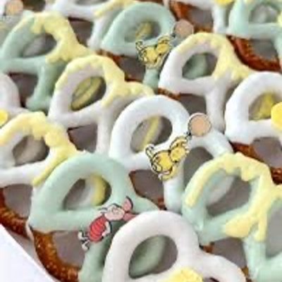 Jumbo Pretzels